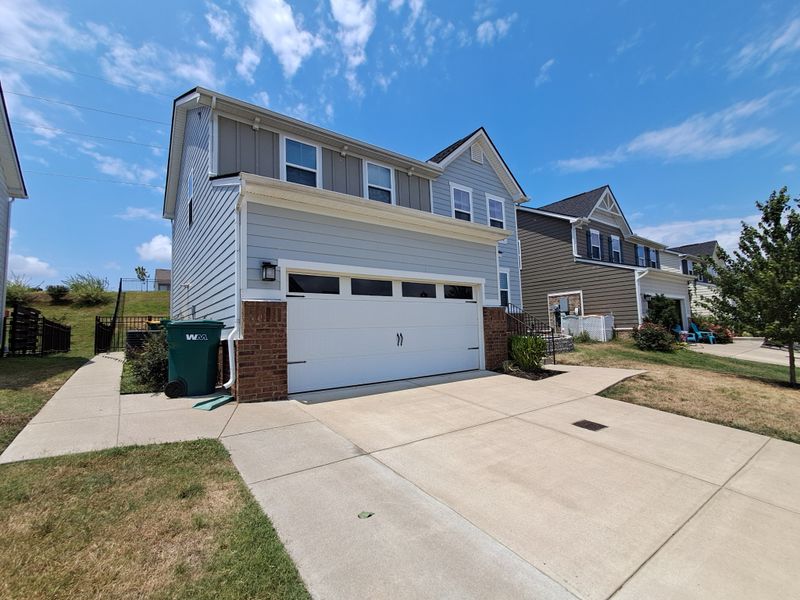 420 Heroit Dr, Spring Hill, TN 37174
