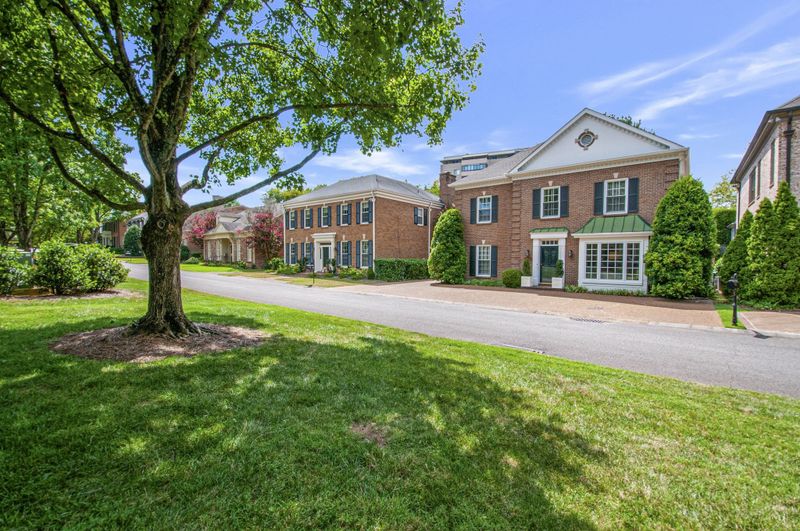 5110 Boxcroft Pl, Nashville, TN 37205