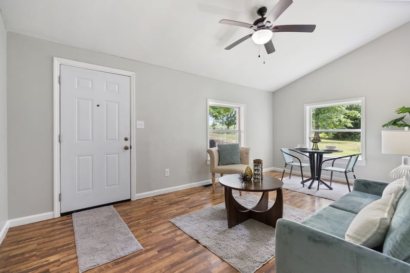 1160 Promise Land Rd, Charlotte, TN 37036