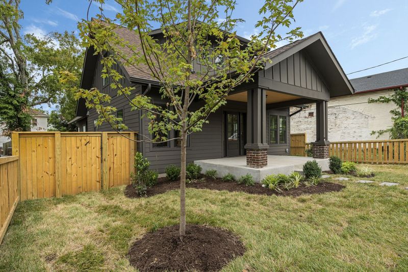 1921 12th Ave N, Nashville, TN 37208