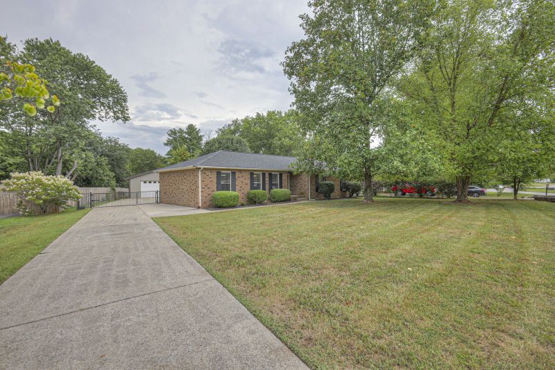 412 Mcamoore Dr, Smyrna, TN 37167