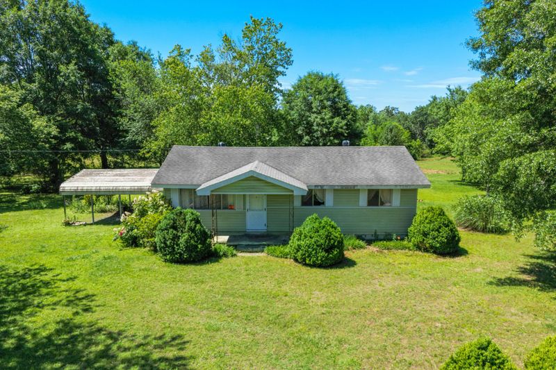 11965 Blue Pond Blvd, Sylvania, AL 35988