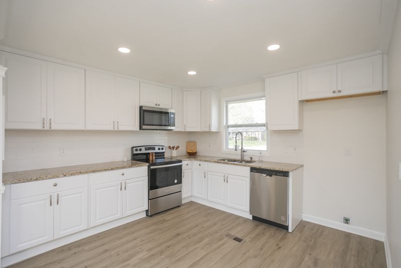 109 Southburn Dr, Hendersonville, TN 37075