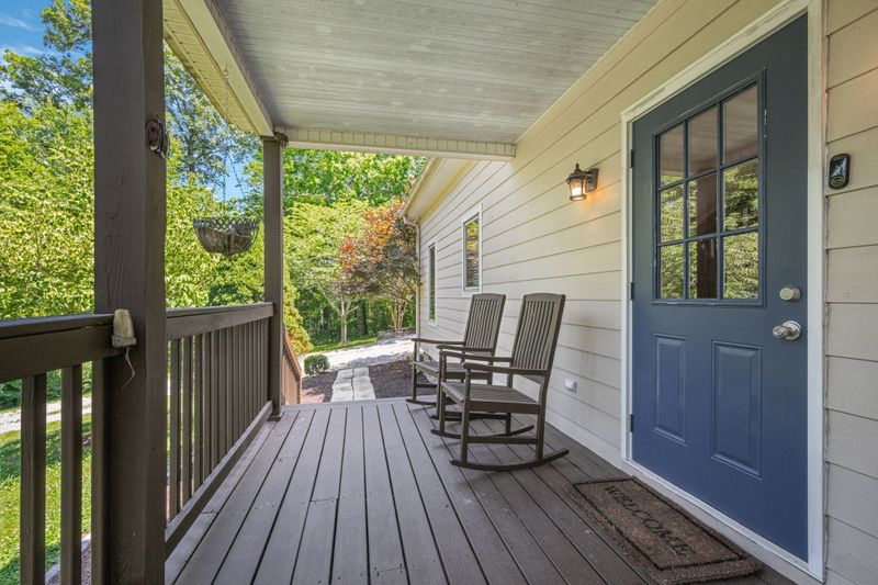 6711 Leipers Creek Rd, Columbia, TN 38401