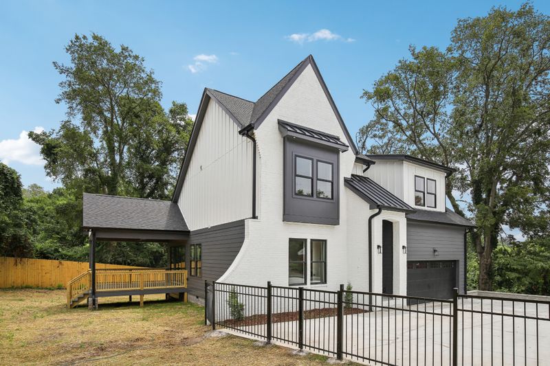1423B Rosebank Ave, Nashville, TN 37206