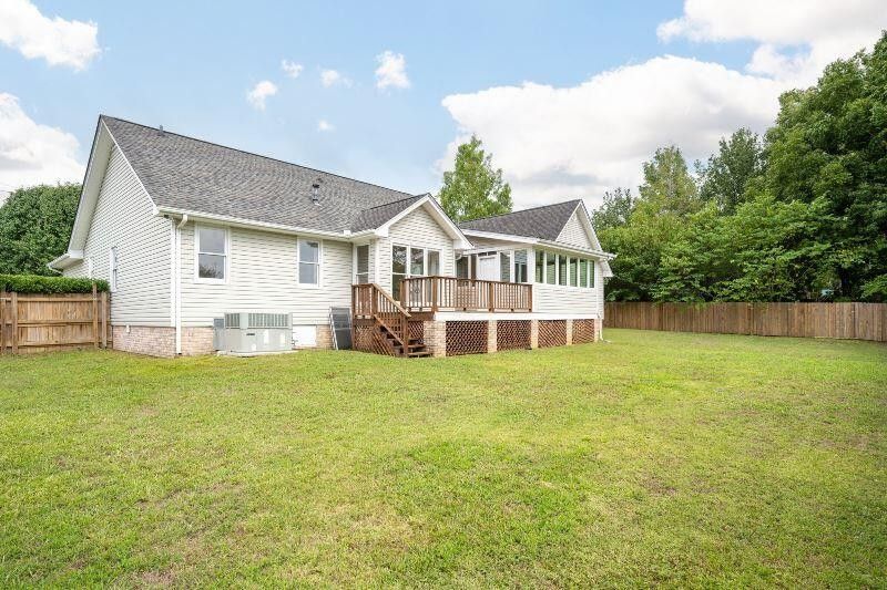 71 Sarah Lynn Ln, Fort Oglethorpe, GA 30742