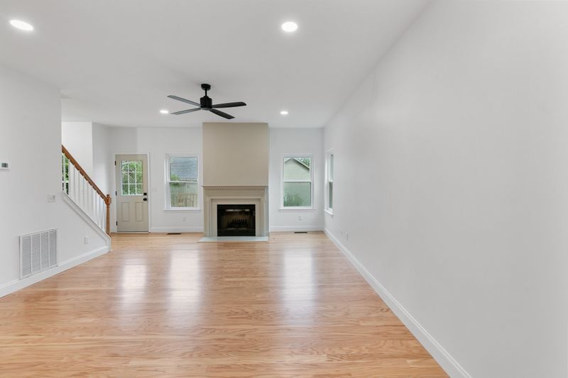 104 Leaf Ct, Franklin, TN 37067