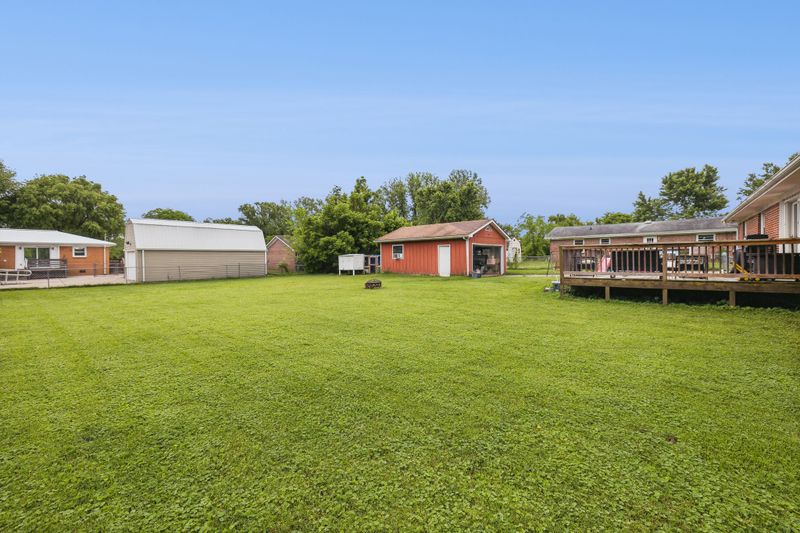 108 Riverside Dr, Carthage, TN 37030