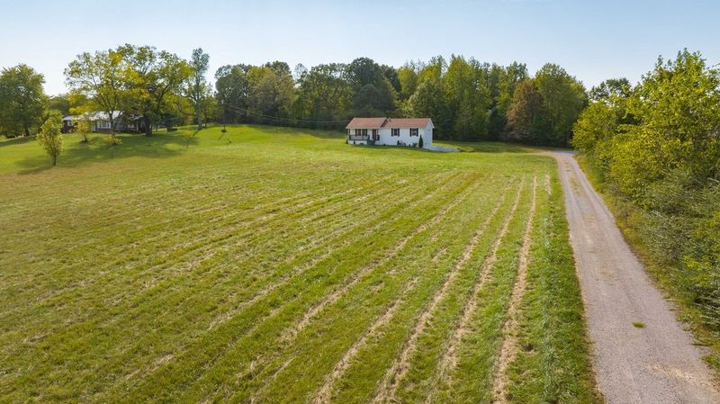 2381 Sylvia Rd, Dickson, TN 37055