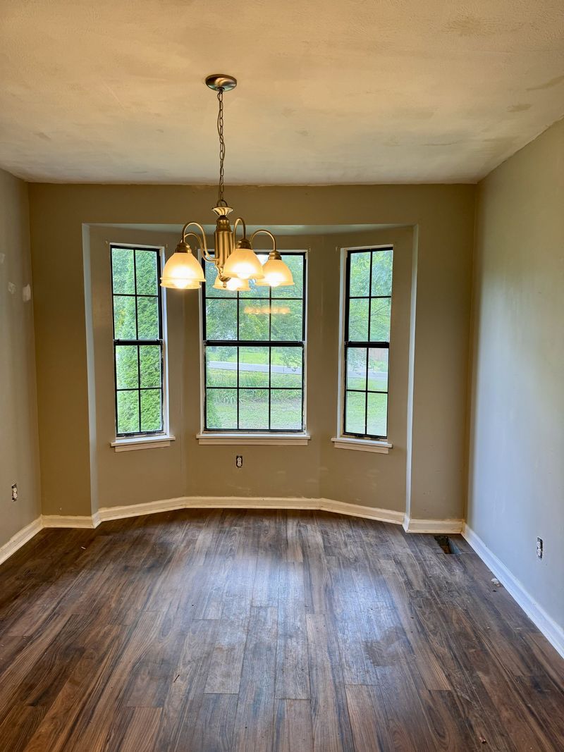 893 Circle Dr, Springfield, TN 37172