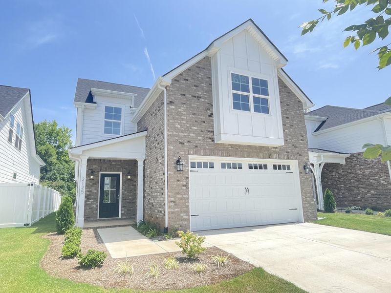 2125 Barringer Ln, Murfreesboro, TN 37128