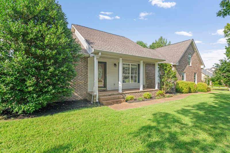 212 Independence St, Springfield, TN 37172