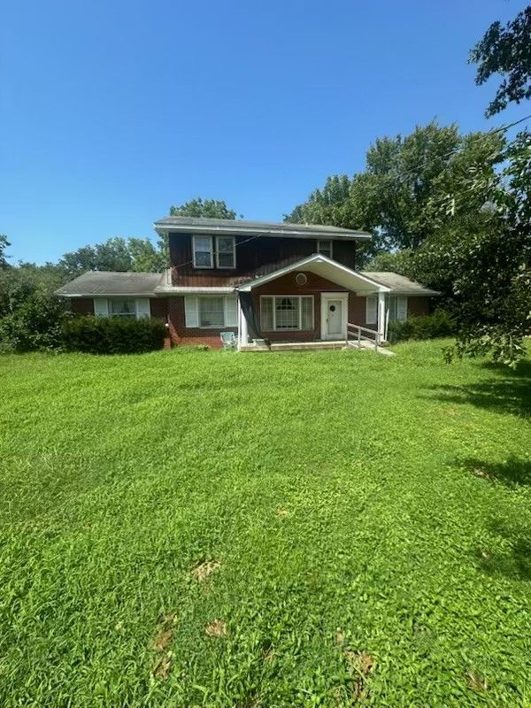1132 Tuckahoe Dr, Nashville, TN 37207