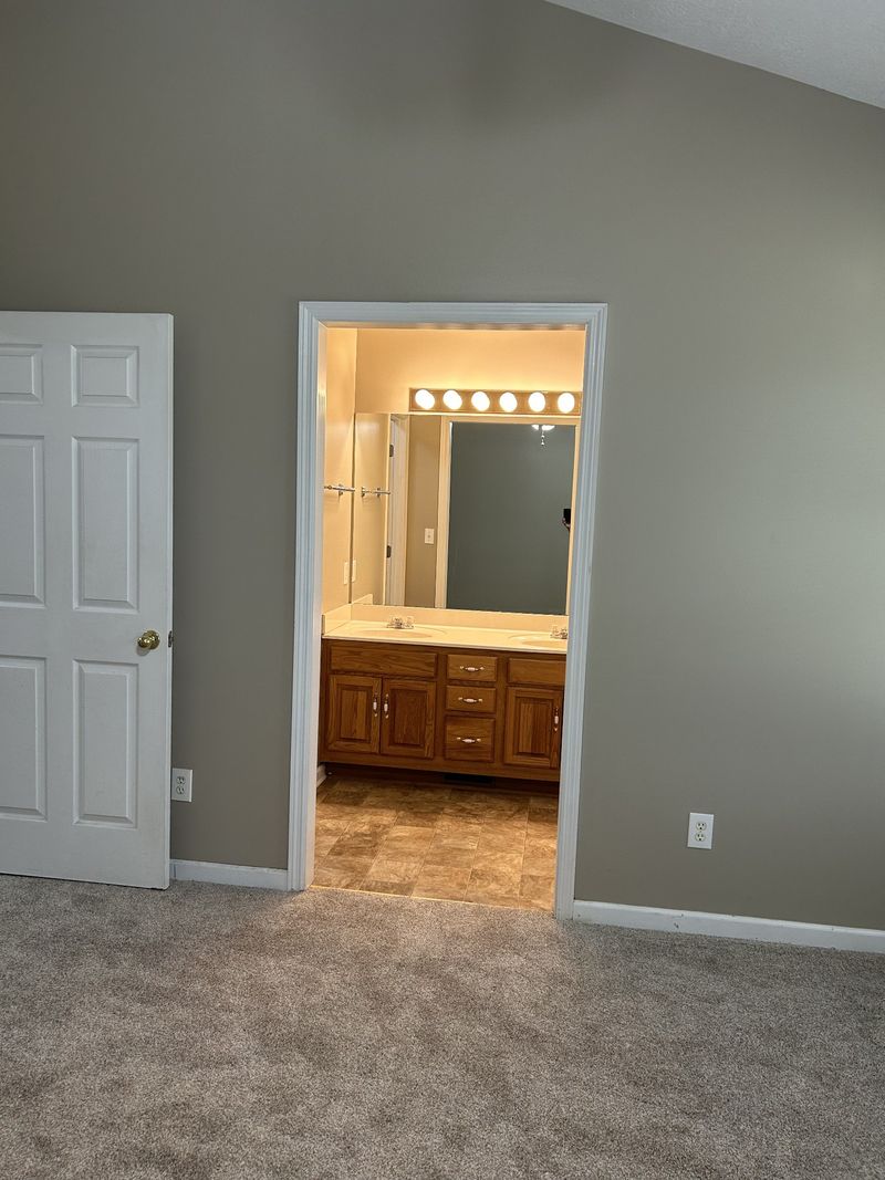2216 Hayward Ln, Spring Hill, TN 37174