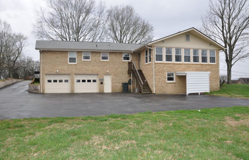 6353 Pettus Rd, Antioch, TN 37013