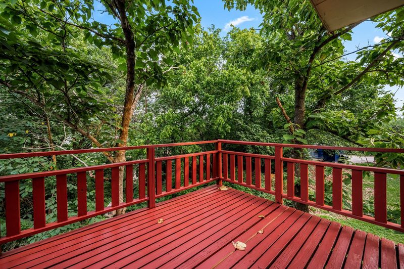 5510 Country Dr #127, Nashville, TN 37211