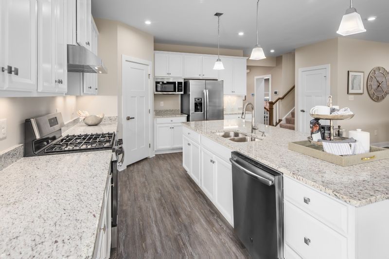 6562 Outlook Dr, Murfreesboro, TN 37128