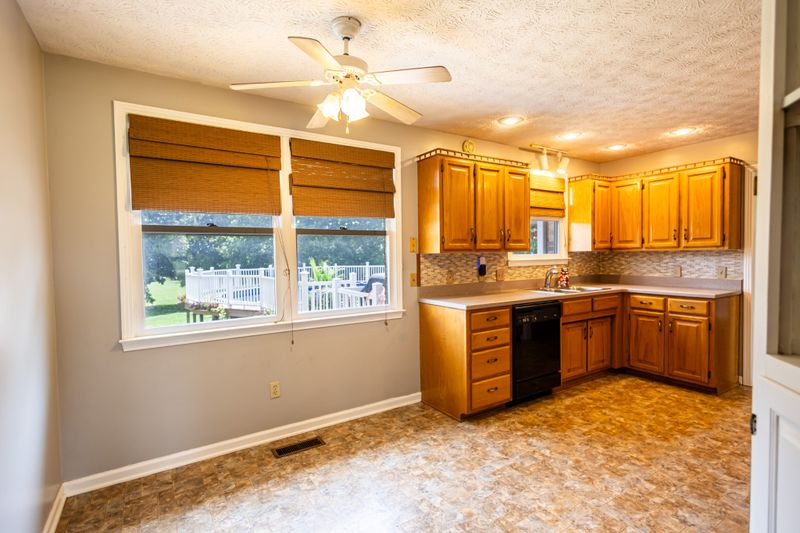 3475 Old Murfreesboro Rd W, Lebanon, TN 37090
