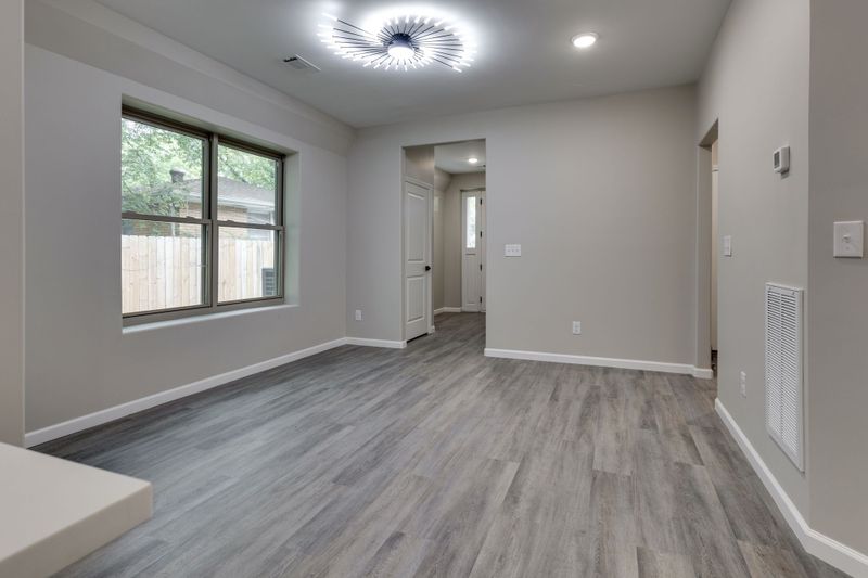271 Garry Dr #B, Nashville, TN 37211