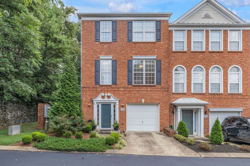 7252 Highway 70 S #702, Nashville, TN 37221