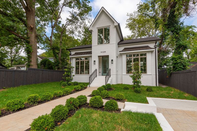 1208 N 7th St, Nashville, TN 37207