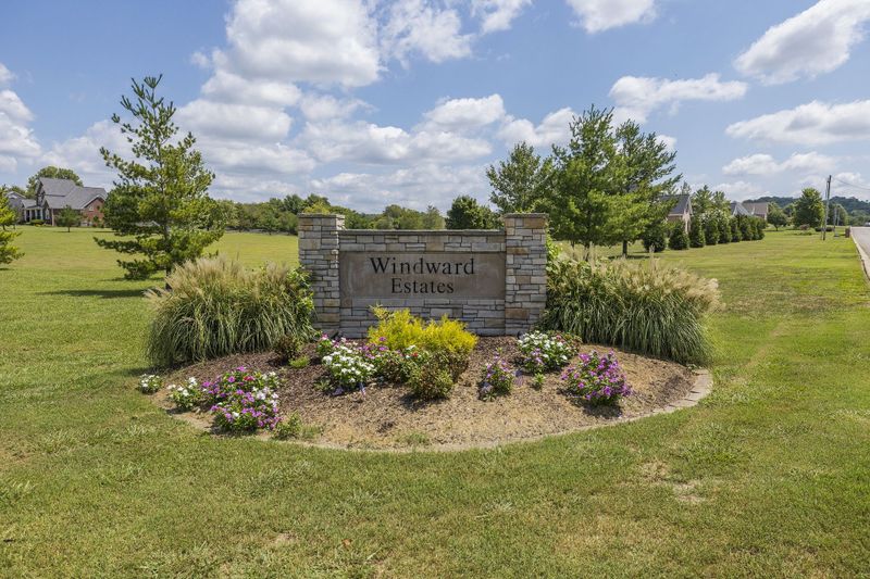 2001 Windsong Dr, Spring Hill, TN 37174