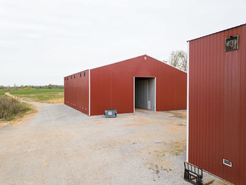 4160 Turnersville Rd, Cedar Hill, TN 37032