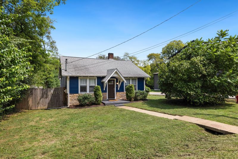500 Radnor St, Nashville, TN 37211