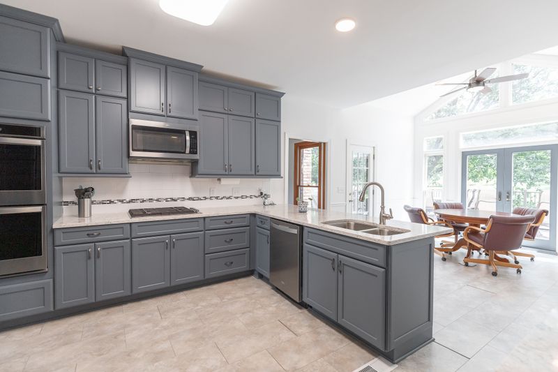 2105 Oakbranch Cir, Franklin, TN 37064