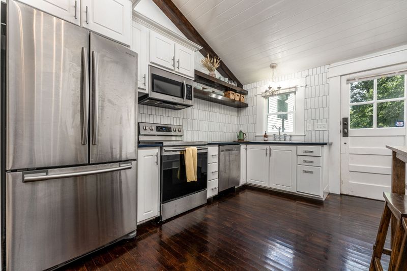 2109 Sultana Ave, Nashville, TN 37207