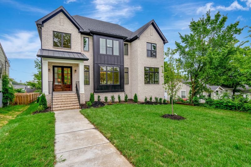 260 38th Ave N, Nashville, TN 37209