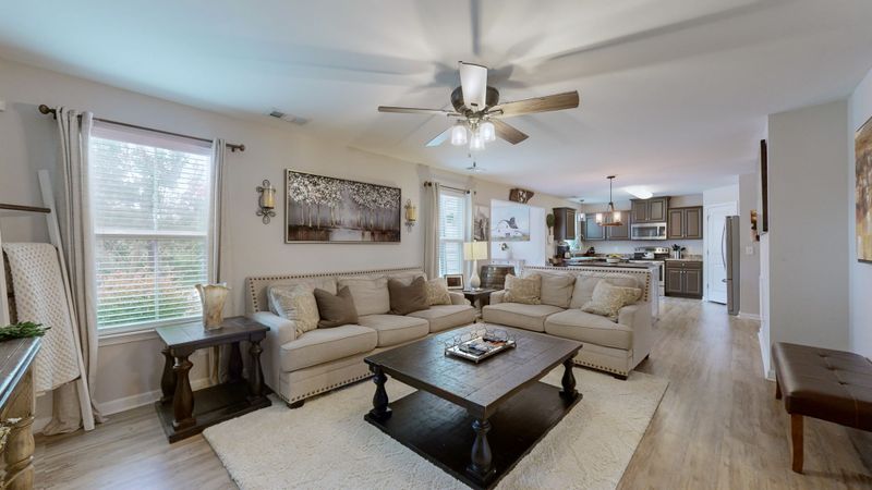 517 Parmley Dr, Nashville, TN 37207