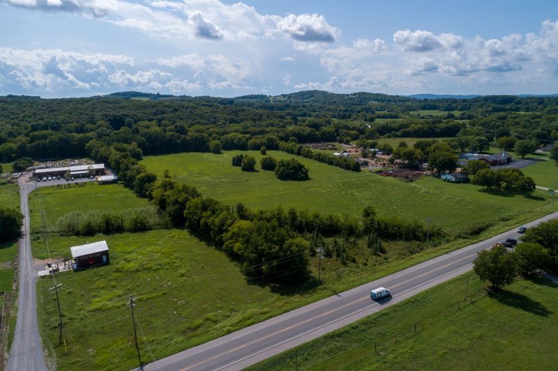 2 Sparta Pike, Lebanon, TN 37090