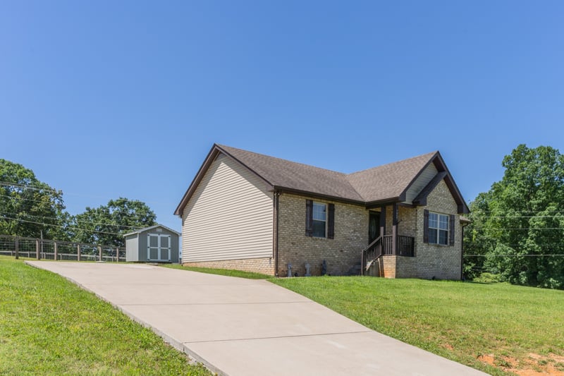 7927 Cedar Grove Rd, Cross Plains, TN 37049