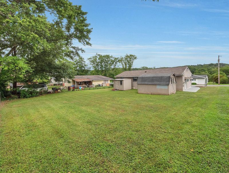 109 3rd St, Flintstone, GA 30725