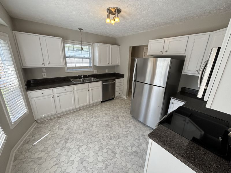 1440 Harrington Dr, Gallatin, TN 37066
