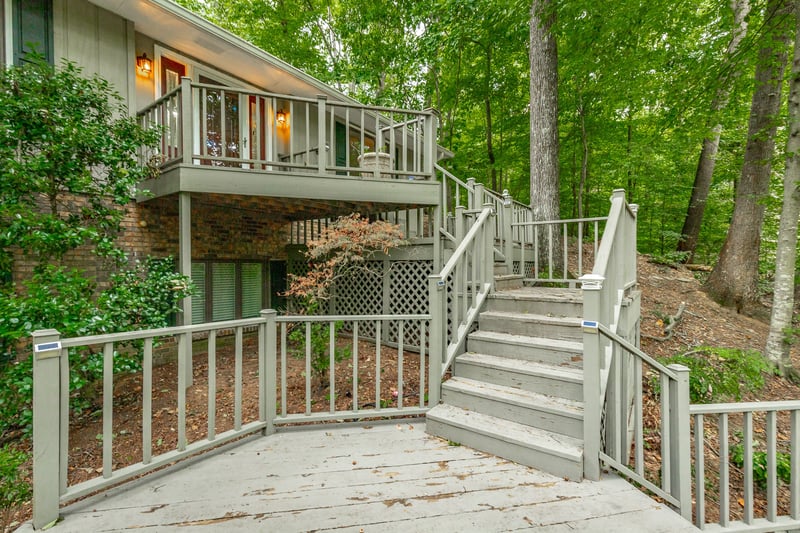 2211 Rocky Face Cir, Dalton, GA 30720