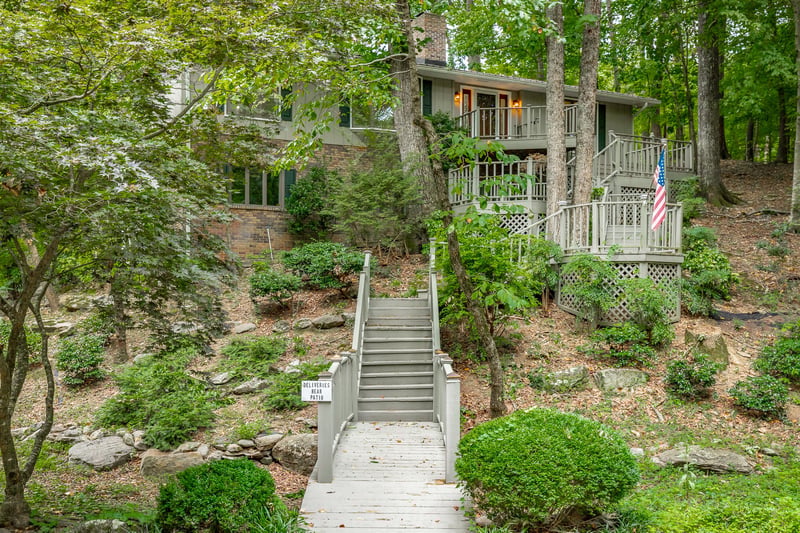 2211 Rocky Face Cir, Dalton, GA 30720