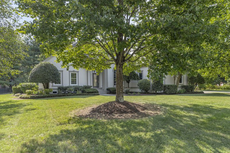 3103 Saint Johns Dr, Murfreesboro, TN 37129