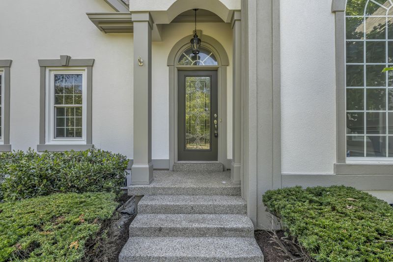 3103 Saint Johns Dr, Murfreesboro, TN 37129