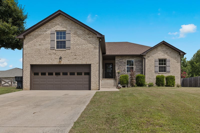 1176 Bonnie Ln, Cross Plains, TN 37049