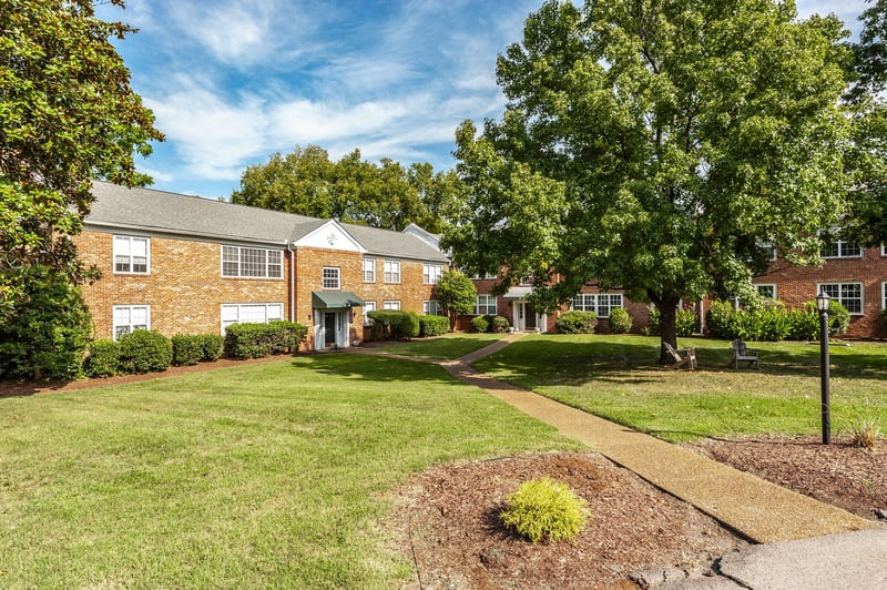 1112 Clifton Ln #21, Nashville, TN 37204