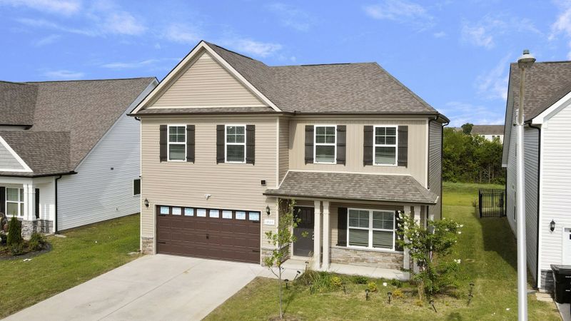 1803 Secretariat Trce, Murfreesboro, TN 37128