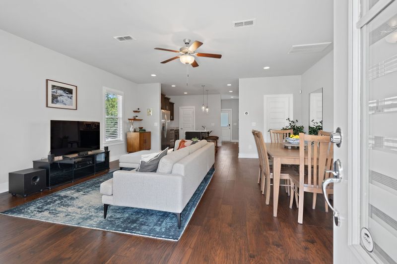 754 Cottage Park Dr, Nashville, TN 37207
