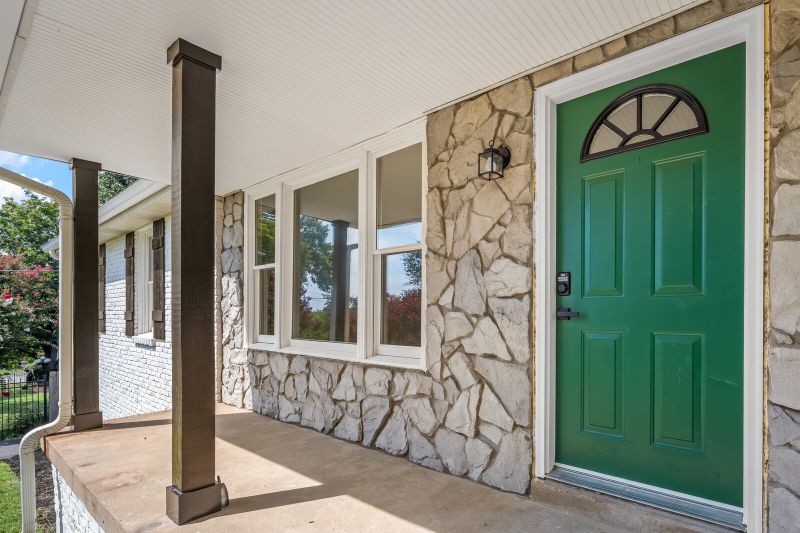 112 Crossroad Dr, Hendersonville, TN 37075
