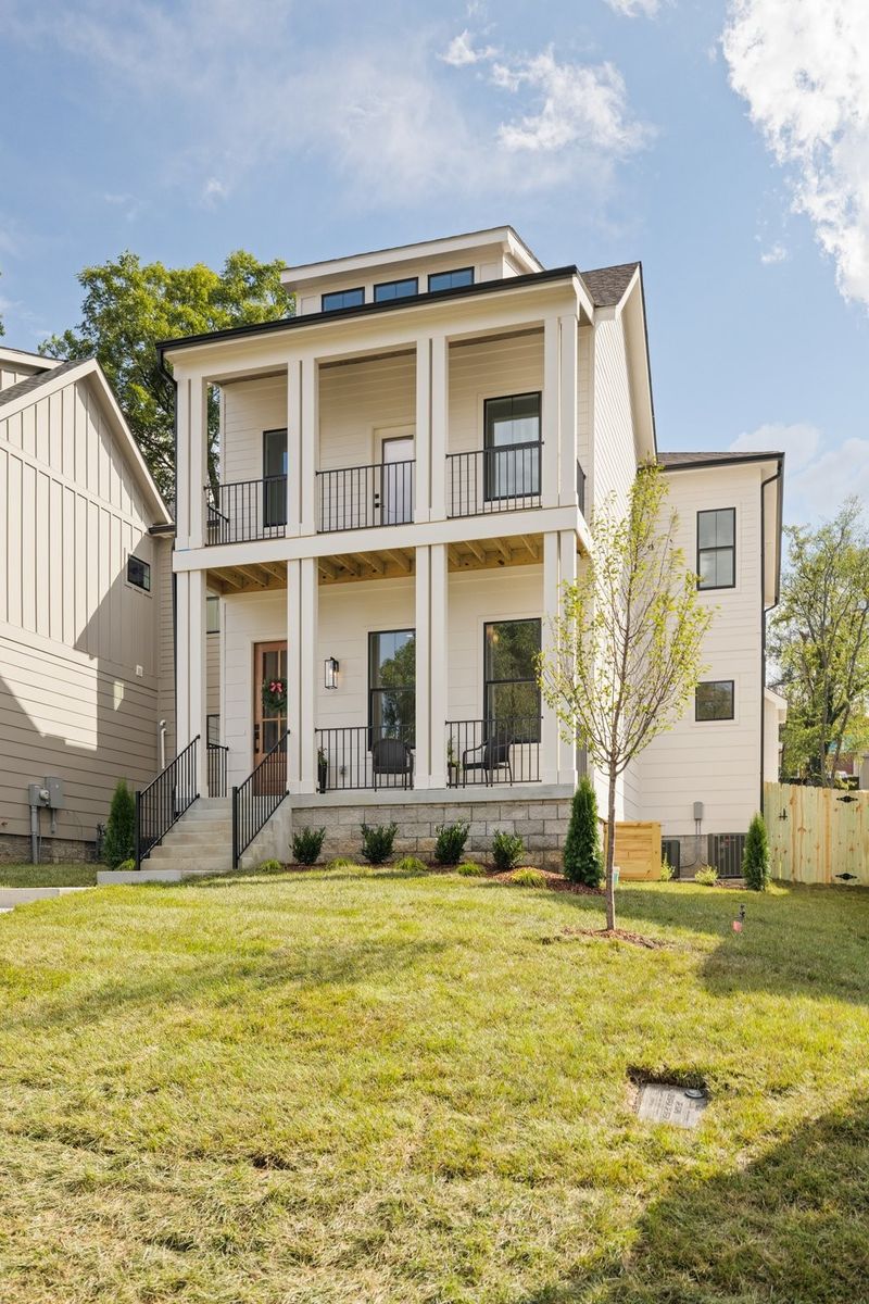 465B Radnor St, Nashville, TN 37211