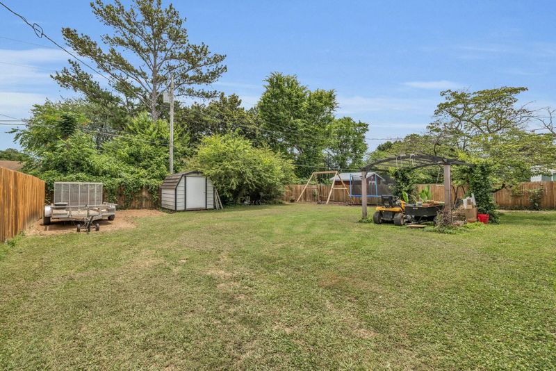 631 Cross St, Rossville, GA 30741