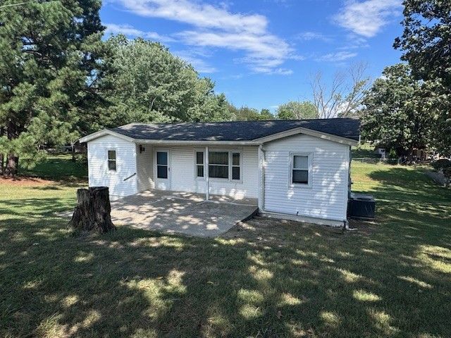 7202 Adams Dr, Fairview, TN 37062