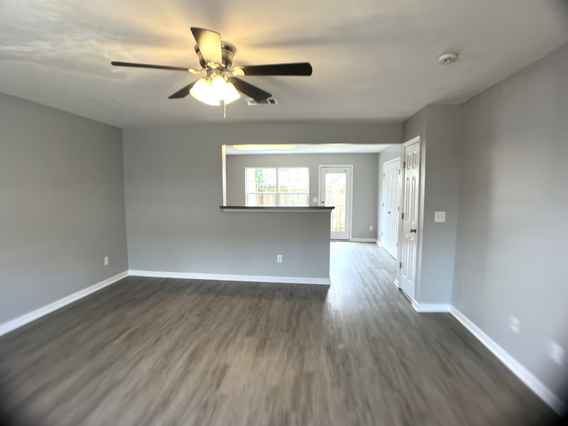 4007 George Buchanan Dr N, La Vergne, TN 37086