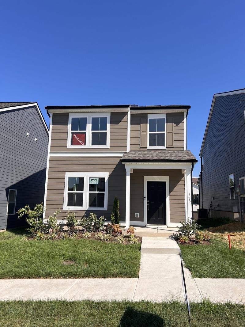 199 Oasis Dr, La Vergne, TN 37086